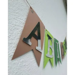 Super schöne Girlande zum Abitur, ABI 2026 in Grün und Beige mit silberner Schrift #Abi #Abitur #Abschluss