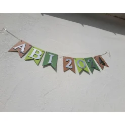 Super schöne Girlande zum Abitur, ABI 2026 in Grün und Beige mit silberner Schrift #Abi #Abitur #Abschluss