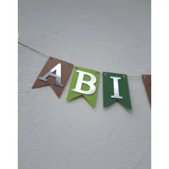 Super schöne Girlande zum Abitur, ABI 2026 in Grün und Beige mit silberner Schrift #Abi #Abitur #Abschluss