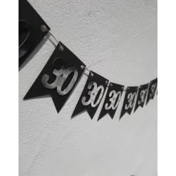 Super schöne Girlande zum 30. Geburtstag in Silber und Schwarz! Wimpelkette Dekoration Papierdeko