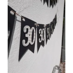 Super schöne Girlande zum 30. Geburtstag in Silber und Schwarz! Wimpelkette Dekoration Papierdeko