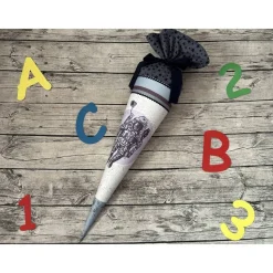 supercoole Schultüte 70cm aus Stoff mit tollem Astronaut