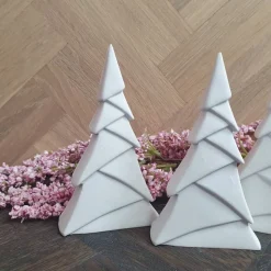 Tannenbaum aus Keraflott, Dekoration