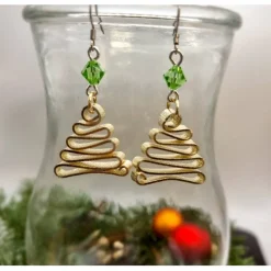 Tannenbaum Ohrringe mit funkelnden Kristallen