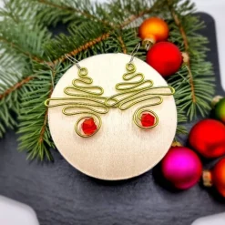 Tannenbaum Ohrringe mit rotem Schmuckstein