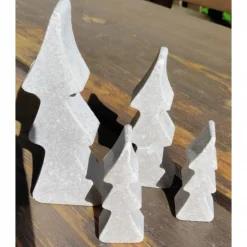 Tannenbäume aus Beton im 4er Set, weihnachtliche Dekoration