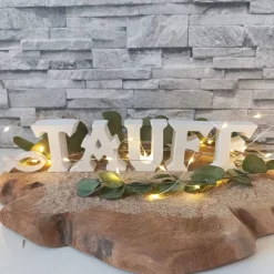 Taufe Tischdeko aus Raysin – Personalisierte Deko & Geschenkideen für Jungen & Mädchen