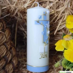 Taufkerze mit zweifarbigem Kreuz, Blumenranke, Taube und Bibel, personalisierbar