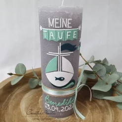 Taufkerze Rustikkerze -Boot- Junge - mit Kreuz grau-weiß-mint