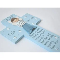 Taufkreuz 3D für Jungs – Handbemaltes Holzkreuz mit Schutzengel – Personalisiertes Patengeschenk zur Taufe