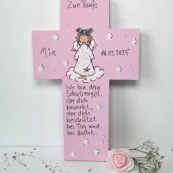 Taufkreuz Mädchen personalisiert – Geschenk Patenkind – handbemaltes Kinderkreuz mit Schutzengel und Spruch