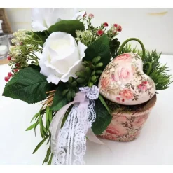 Tischdeko Gesteck Rosen mit Herz