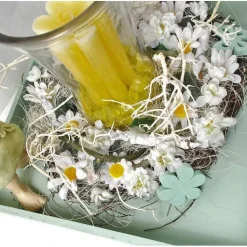 Tischgesteck in grün, mit Windlicht und Kerze, Blumen Elf, Frühlingsdeko,