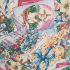 Tischläufer mit romantischen Hasenmotiven im Bilderrahmen dargestellt