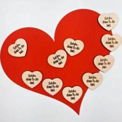 Tischstreu aus Holz 10tlg mit Schrift "Schön, dass Du da bist" Streudeko Konfetti DIY