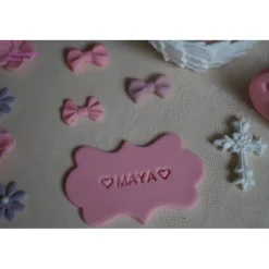 Tortenaufleger Fondant Zuckerfigur Geburt , Taufe Tortendeko