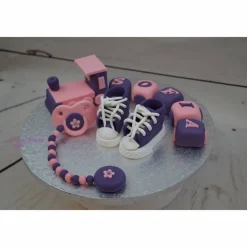 Tortenaufleger Fondant Zuckerfigur  Tortendeko Tortendekorationen Baby Zug Babyshowerparty Geburt