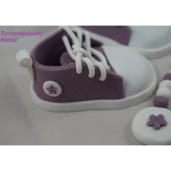 Tortendeko Tortentopper Tortenaufleger Fondant Zuckerfigur Geburt, Taufe