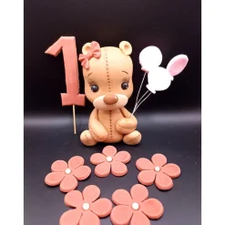 Tortendekoration Teddybär aus Fondant