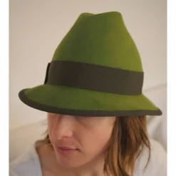 Trachtenhut Grün mit Federn