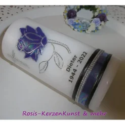TRAUERKERZE * GEDENKKERZE * BEISETZUNG * BEERDIGUNG * ROSENMOTIV * INDIVIDUELLE BESCHRIFTUNG *