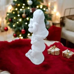 Treffen Sie unsere bezaubernden 12 cm großen, gestapelten Weihnachtsmänner aus Keraflott