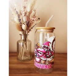 Trinkglas mit Strohhalm