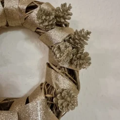 Türkranz aus Reisig für Weihnachten und Advent in Gold, 25cm Durchmesser