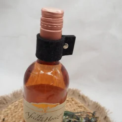 Tropfschutz Weinflasche 4er Set aus Wollfilz – individuell wählbare Farben