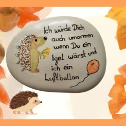 Umarmungen in der Luft: Ein Igel und ein Luftballon voller Trost und Freude