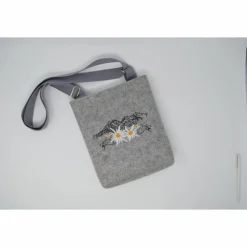 Umhängetasche aus Wollfilz