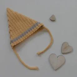 VERSANDFERTIG! PIXIEMÜTZE und BOOTIES zweiteiliges Neugeborenenset handgestrickt zur Geburt in zartem Gelb von zimtblüte