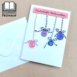 Verspielte Weihnachtskarte mit Knöpfen Zauberhafte Weihnachten