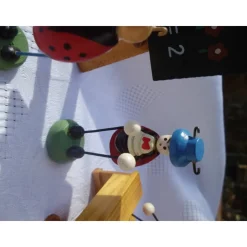 Vintage MINIATUR Holzschule Marienkäfer Käfer Käferschule Holzdeko Holzfigur Ostern Frühling Schule Holz