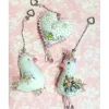 Vogel Ornament creme bunt beidseitig bestickt Unikat Osterdeko handmade shabby chic Wohneko