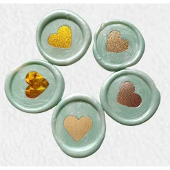 Wachssiegel mit bunten Hologramm Herzen – 50 handgemachte, selbstklebende Siegelaufkleber, Unikat