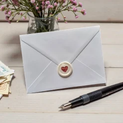 Wachssiegel mit bunten Hologramm Herzen – 50 handgemachte, selbstklebende Siegelaufkleber, Unikat