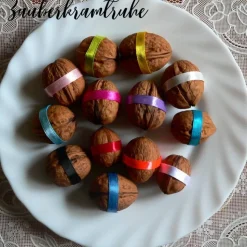 Walnüsse mit Segenswunsch für Taufe,  Kommunion und Konfirmation oder Hochzeit