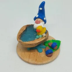 walnusswichtel in dir Wanne