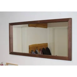 Wandspiegel mit Rahmen aus Eiche oder Nussbaum – Handgefertigt & geölt