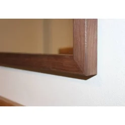 Wandspiegel mit Rahmen aus Eiche oder Nussbaum – Handgefertigt & geölt