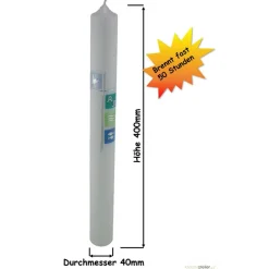 weiße Taufkerze mit Kreuz und den Symbolen Taube, Alpha und Omega, Wellen, Fisch auf 4 farbigen Kacheln