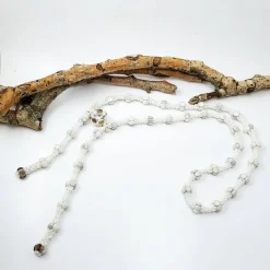 „Weißer Traum – Dein verstellbarer Allrounder für Altar & Afterparty