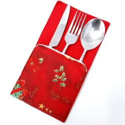 Weihnachtliche Bestecktasche für die Festtafel