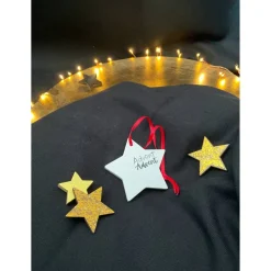 Weihnachtliche (Geschenk-)Anhänger aus Raysin – handgefertigte Unikate für deine Deko