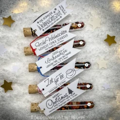Weihnachtliche Teegeschenke, personalisierte Gastgeschenke, Früchtetee im Reagenzglas