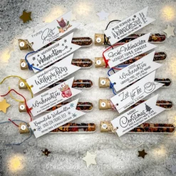 Weihnachtliche Teegeschenke, personalisierte Gastgeschenke, Früchtetee im Reagenzglas