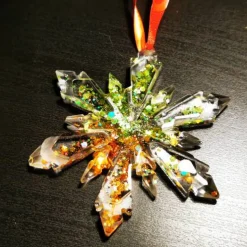 Weihnachtlicher Kristallstern "Winterzauber" – Funkelnder Anhänger für die Adventszeit