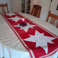 Weihnachtlicher Tischläufer