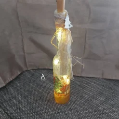 Weihnachtliches Flaschenlicht – Individuelles Windlicht aus Flaschen mit Serviettentechnik